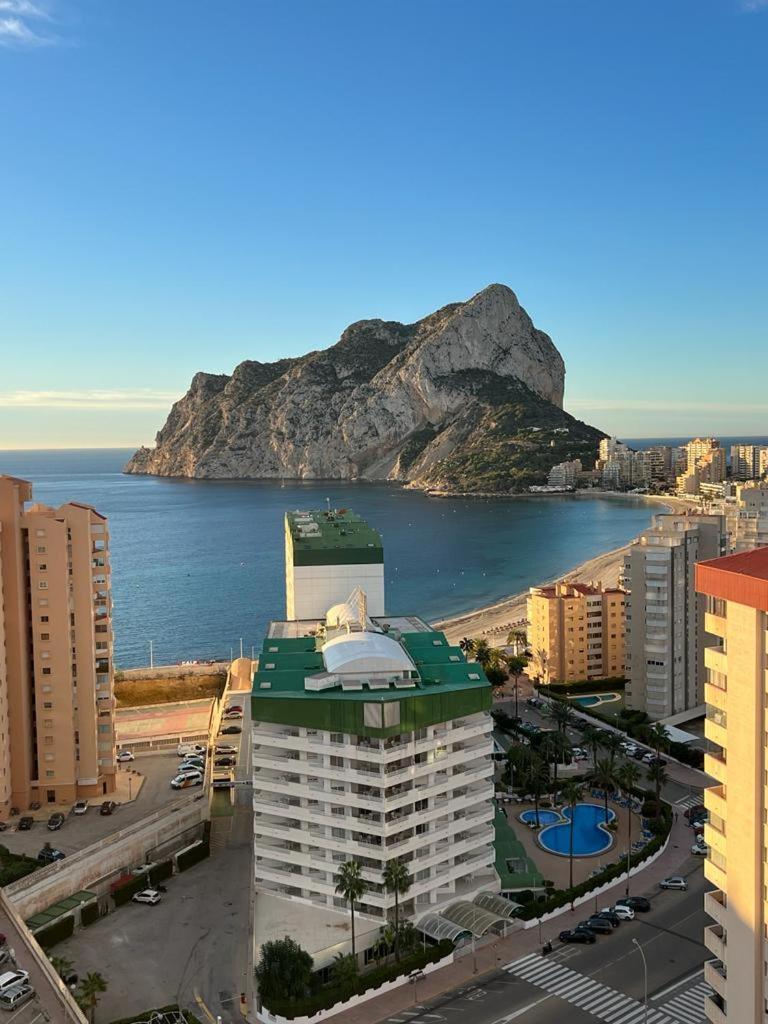 Esmeralda Suites Sunrise Con Piscina Calp Exterior foto