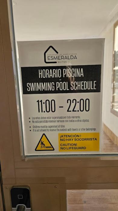 Esmeralda Suites Sunrise Con Piscina Calp Exterior foto
